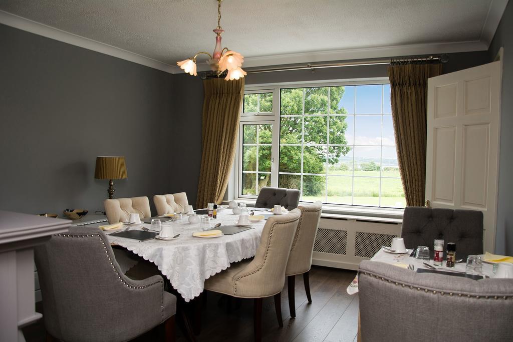 Knights Haven Bed & Breakfast Glin Екстериор снимка
