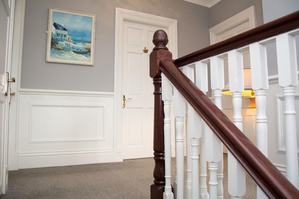 Knights Haven Bed & Breakfast Glin Екстериор снимка
