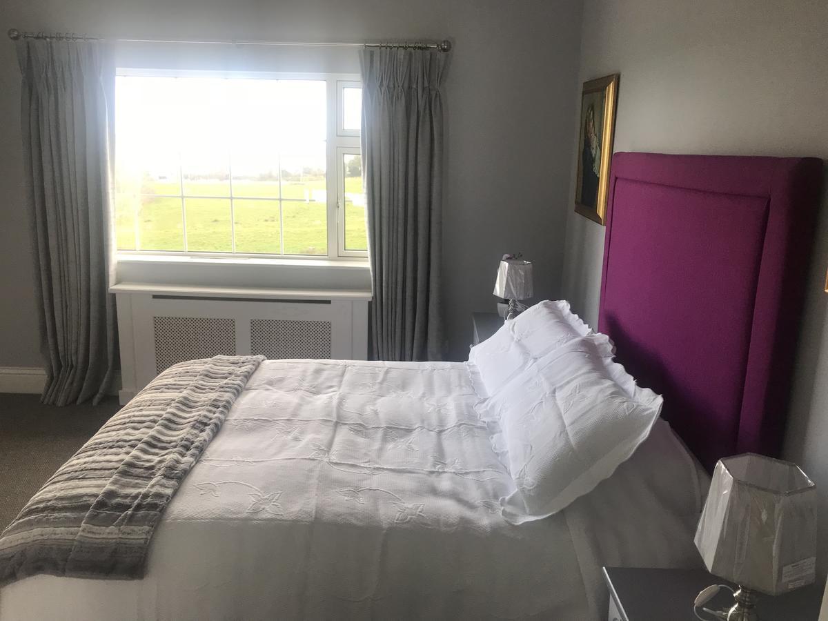 Knights Haven Bed & Breakfast Glin Екстериор снимка